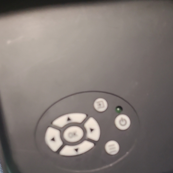 Black Compact Projector - Picture 5 of 5